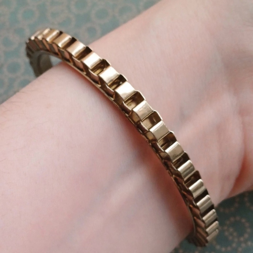 Vintage Gold Tone Geometric Bangle Bracelet Modernist Vintage Jewelry - Picture 5 of 11